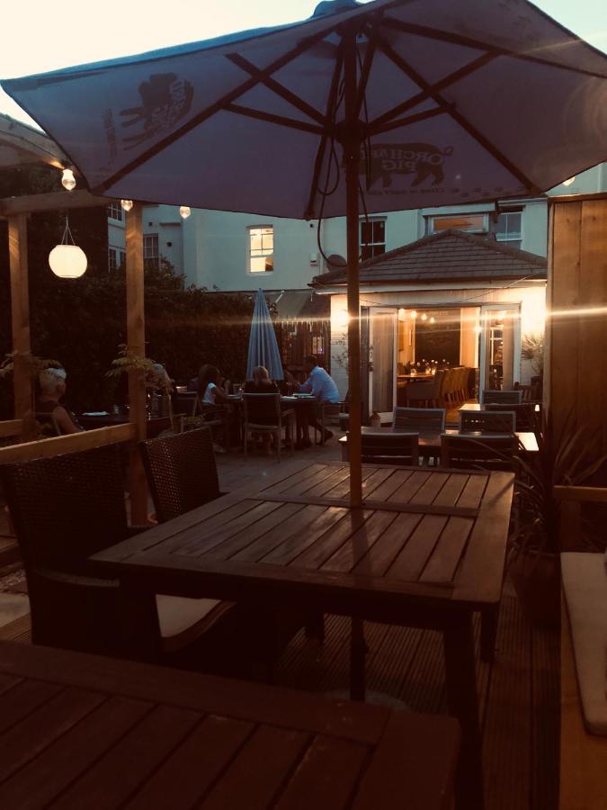 Morleys Rooms - Located In The Heart Of Hurstpierpoint By Huluki Sussex Stays 외부 사진