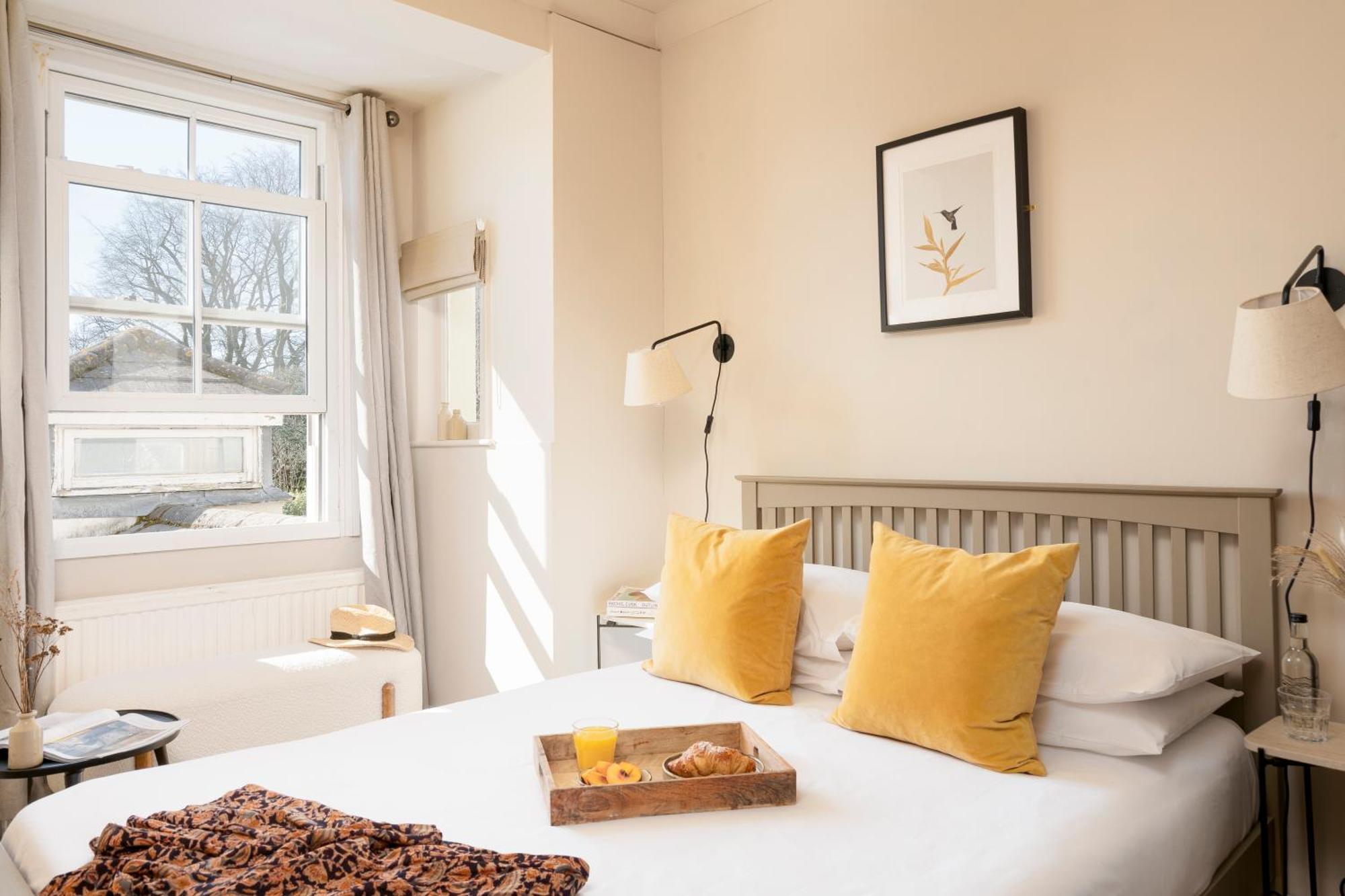 Morleys Rooms - Located In The Heart Of Hurstpierpoint By Huluki Sussex Stays 외부 사진